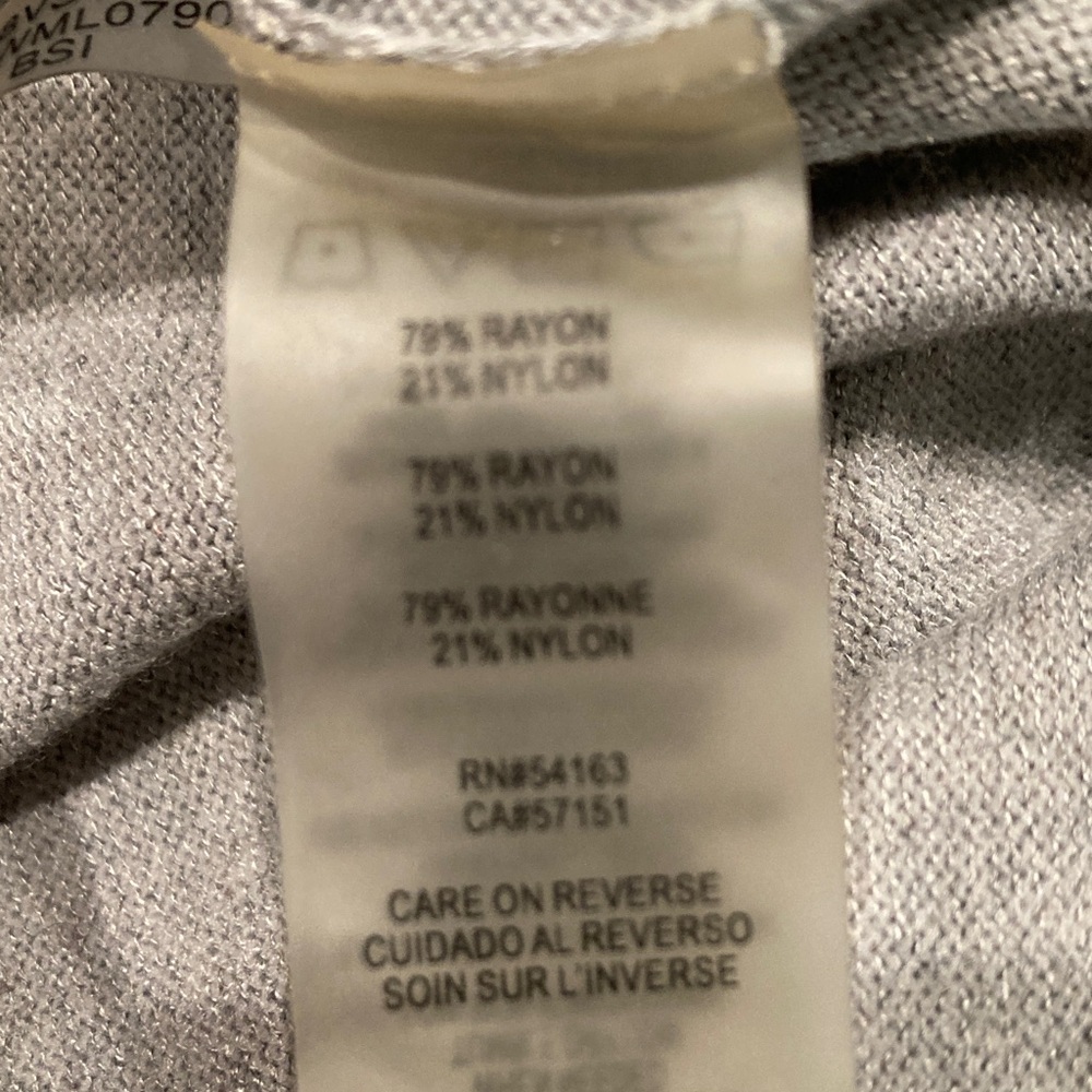 Calvin Klein Pink, White, and Gray Turtleneck Sweater. Size XL. - Picture 7 of 8